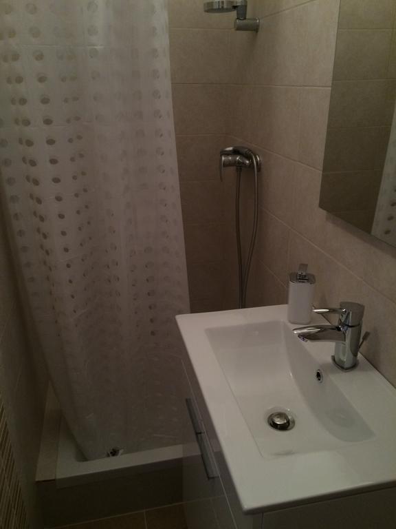 Apartments Nina Omišalj Kültér fotó