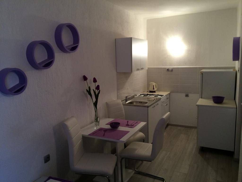 Apartments Nina Omišalj Kültér fotó