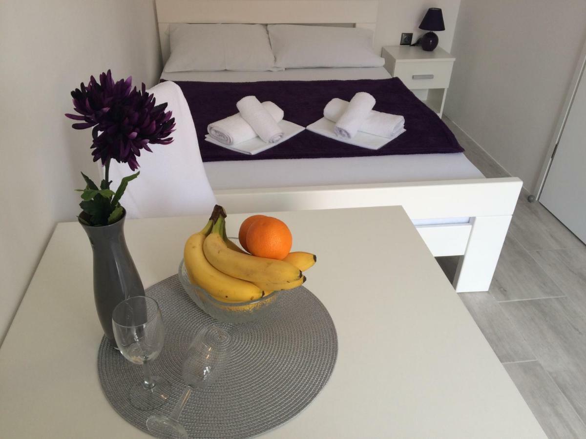 Apartments Nina Omišalj Kültér fotó